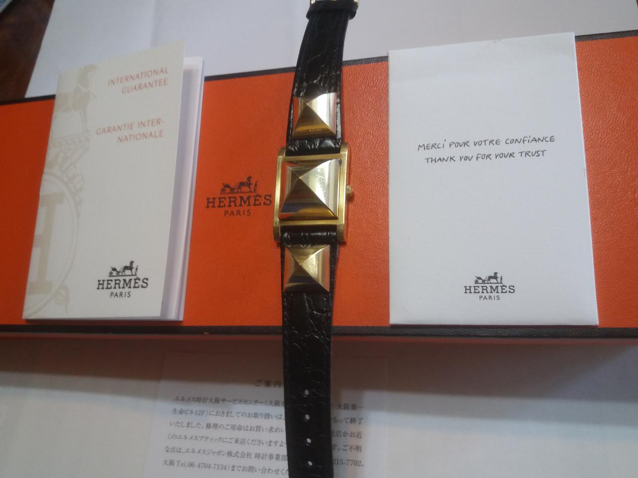 정품-에르메스-메도르-팔찌형-여성용 명품-손목시계-스위스제-엘로우-사각페이스 -특A급