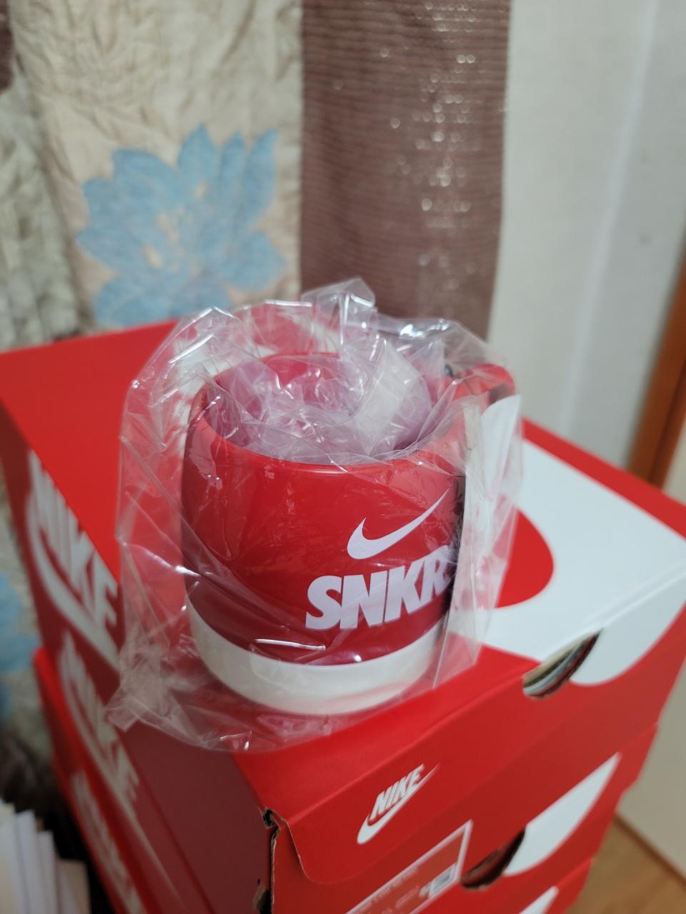 나이키 스타일 홍대 스니커즈헬리녹스 컵 미개봉 새상품
