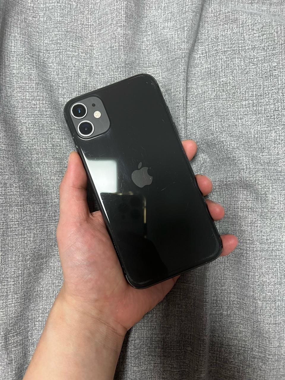 한정수량)아이폰11 64 블랙 팝니다)87641