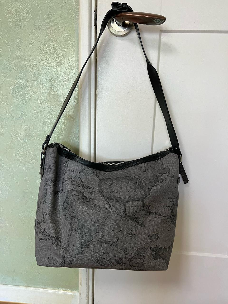 마르타니크라쎄지도가방