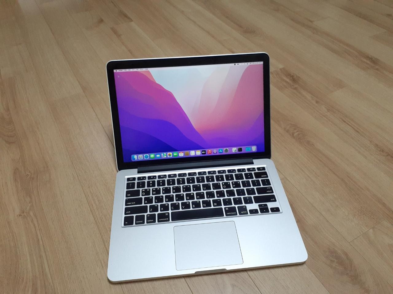 맥북프로 2015년 13인치 기본형 (8기가 / 256기가ssd)