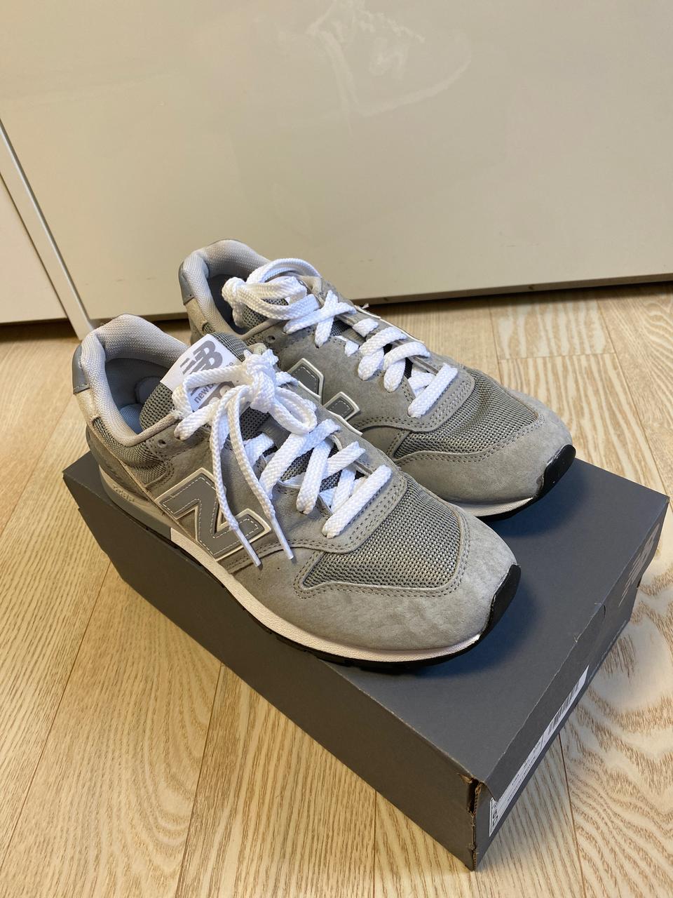 뉴발란스996판매 사이즈 240