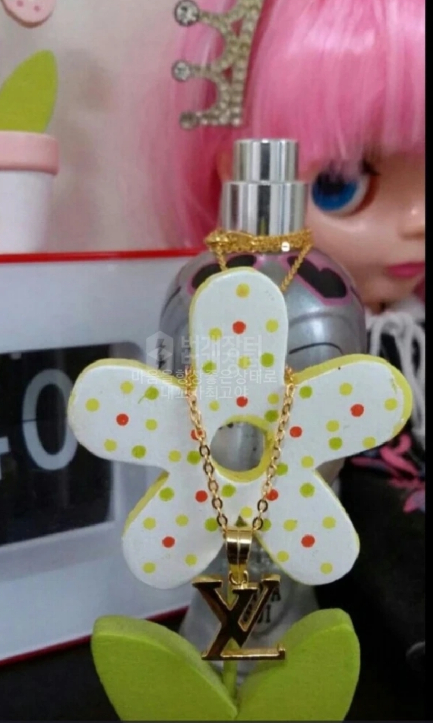 새상품/직수입으로 각인있는  고퀄리티제품입니다 퀄리티좋습니다