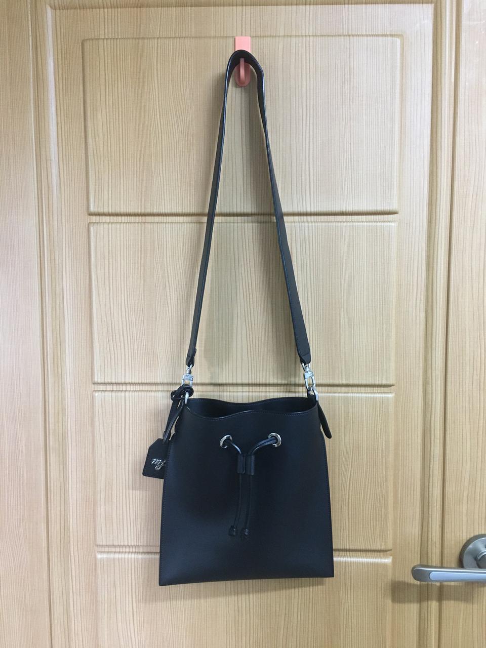 마르헨제이 크로스백 블랙 ( 상태 좋아요)