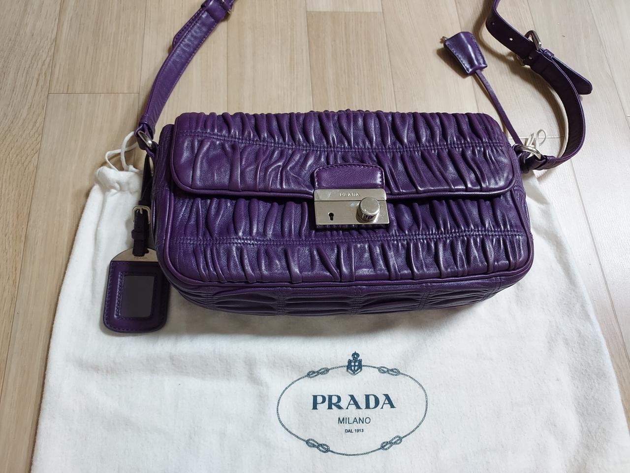 프라다 고프레 크로스백 정품