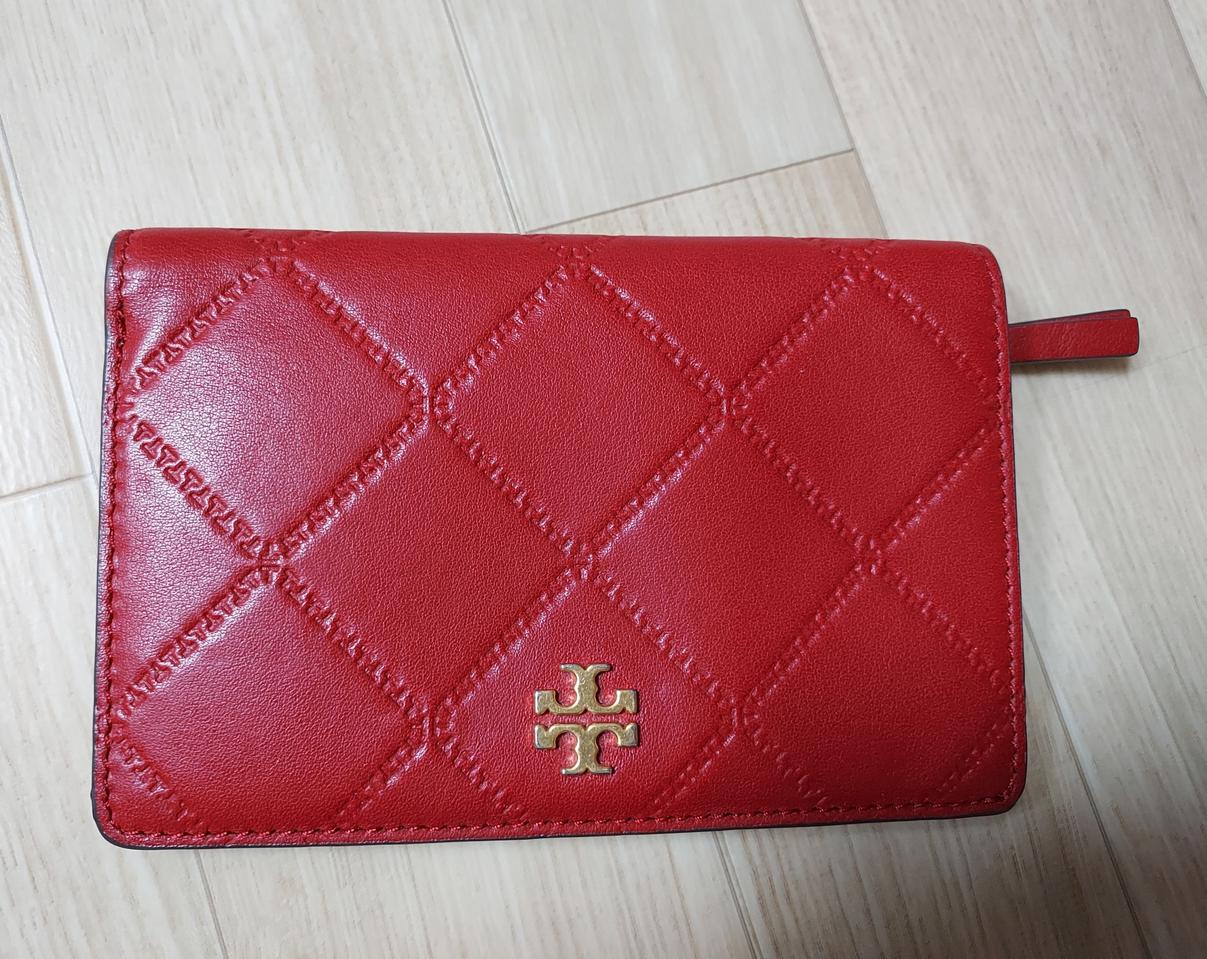 토리버치 중지갑