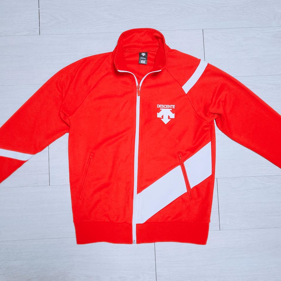 103 (가격내림) 데상트 집업 100