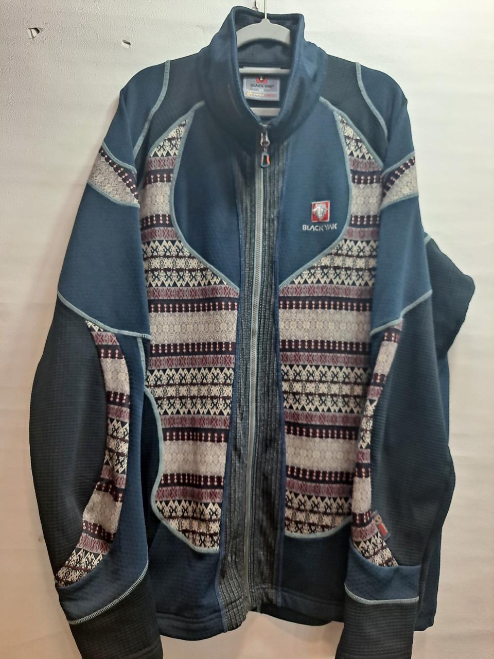 블랙야크 짚업 점퍼 105