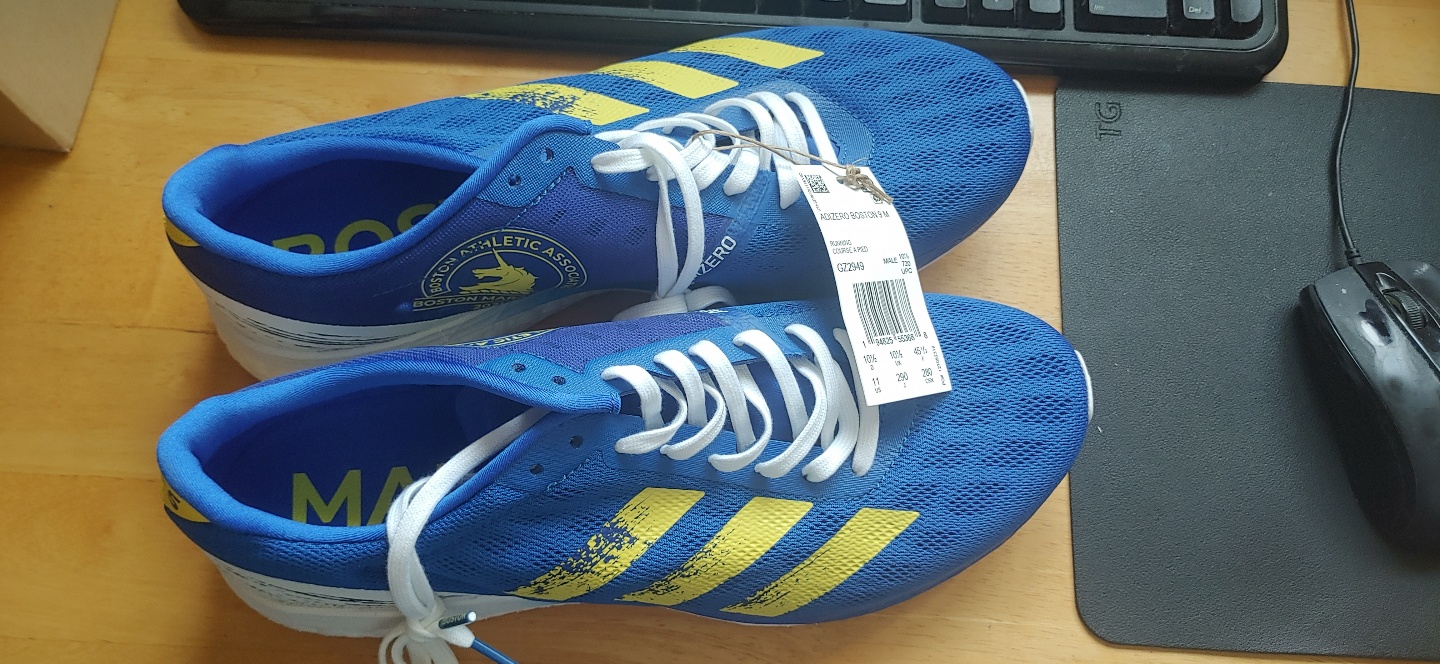 아디다스 런닝 보스턴 9(ADIDAS BOSTON 9). 사이즈 290.