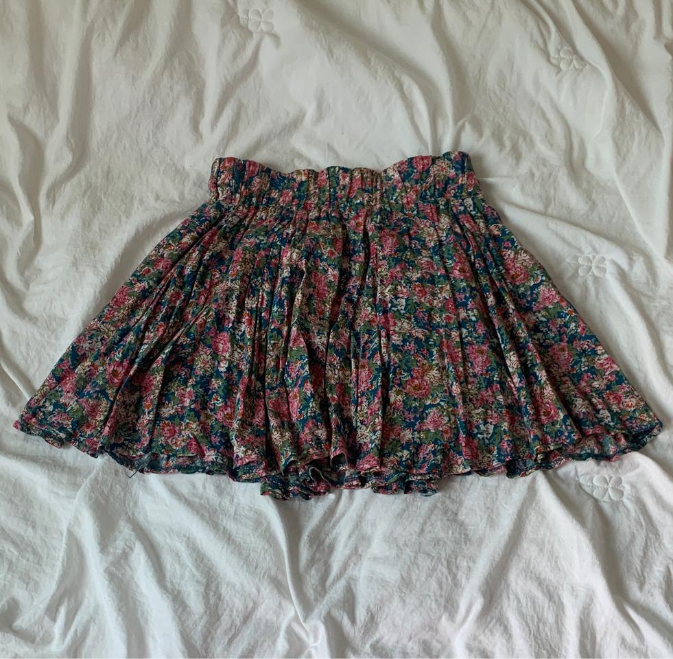 플라워 패턴 플레어 미니스커트