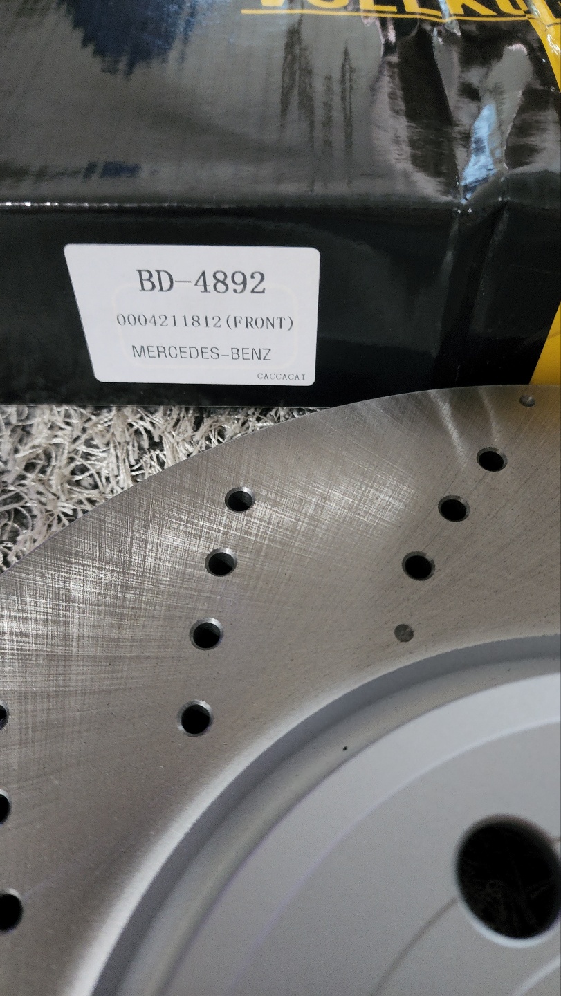 벤츠 CLS W218 앞디스크독일산 0004211812 218210312