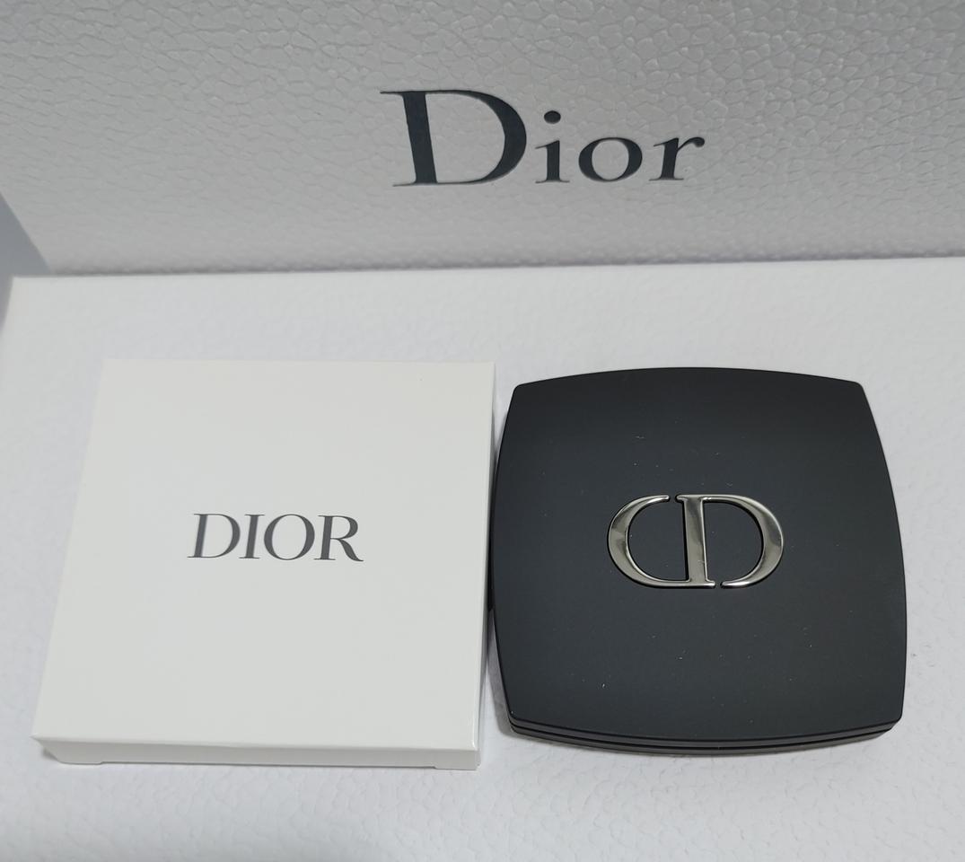 정품 디올 손거울 컴팩트형 새제품