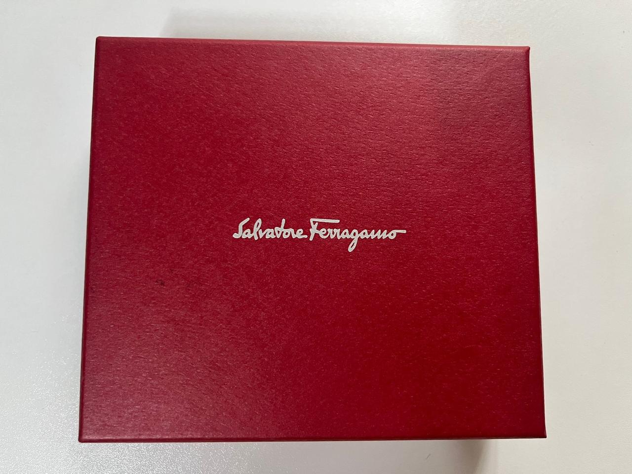 페라가모 바라 보우 컴팩트 월렛