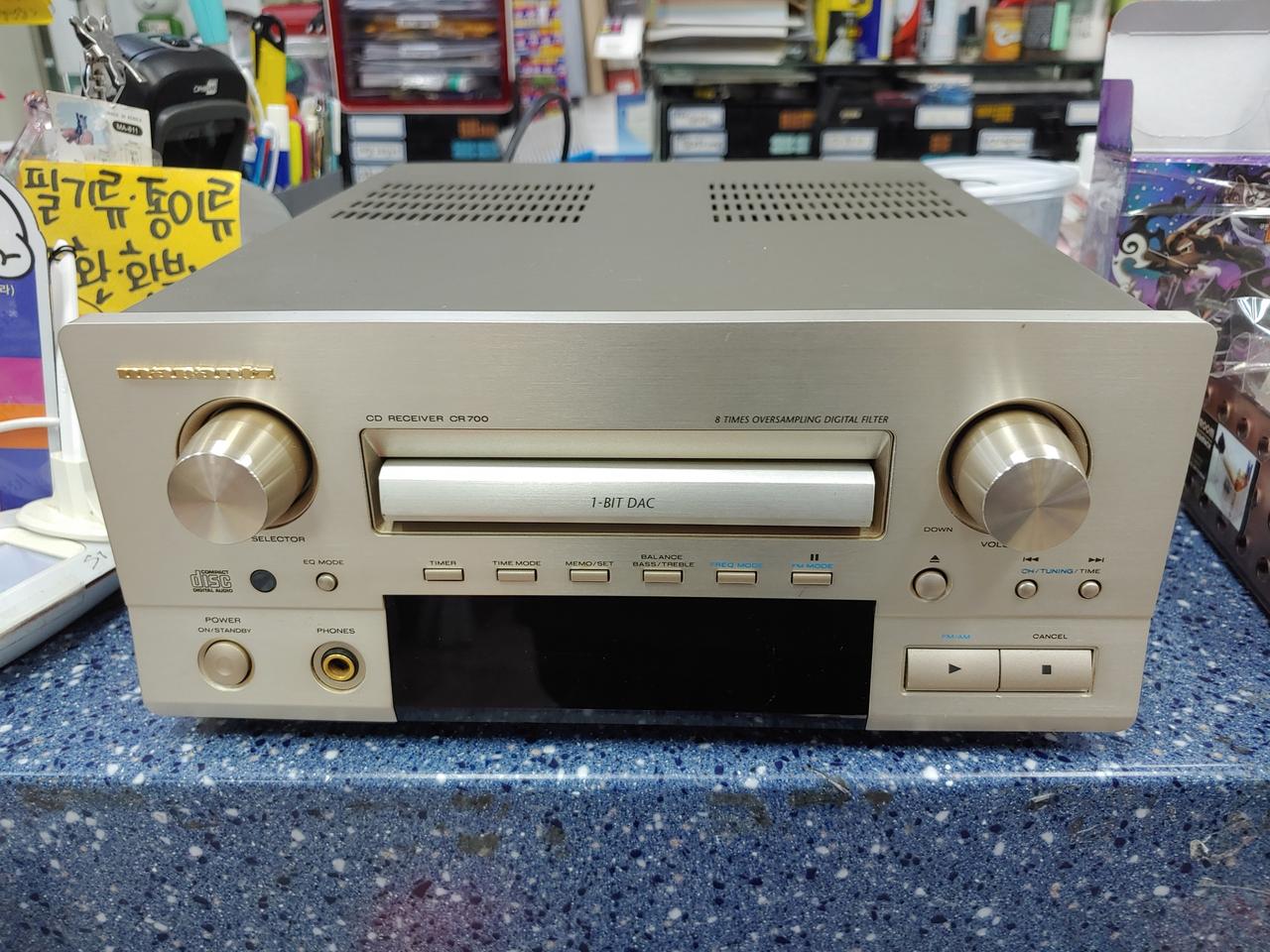 마란츠 cr 700리시버입니다.