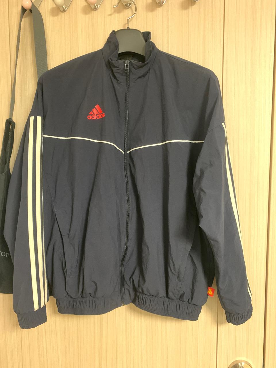 아디다스 우븐자켓