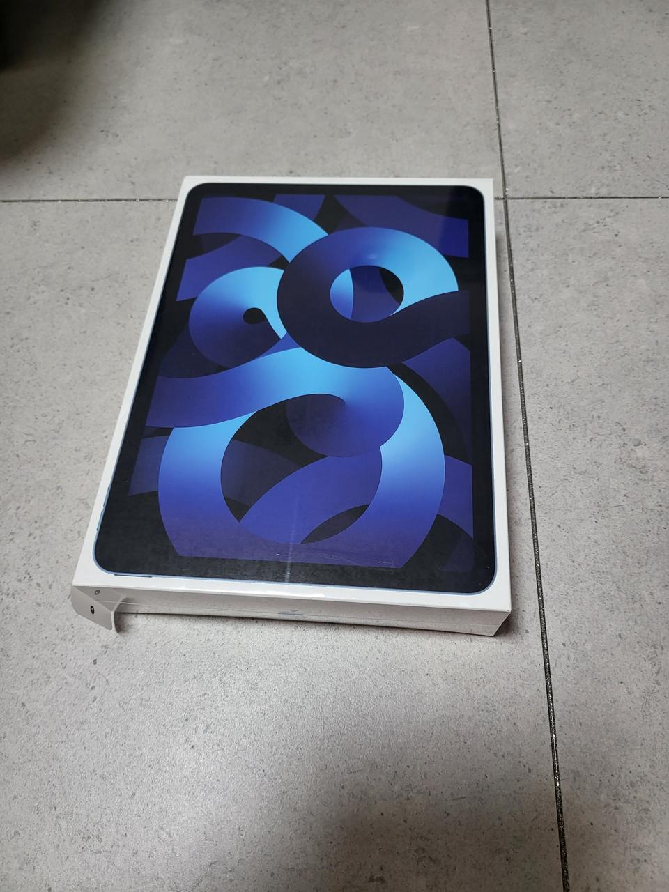 아이패드 에어 5세대 WIFI 미개봉 새제품 팝니다