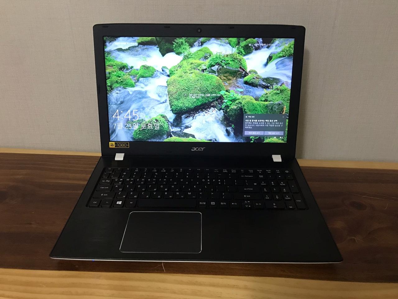 ACER 화이트 i3 7세대 램 8G SSD 120G 풀HD 15.6인치