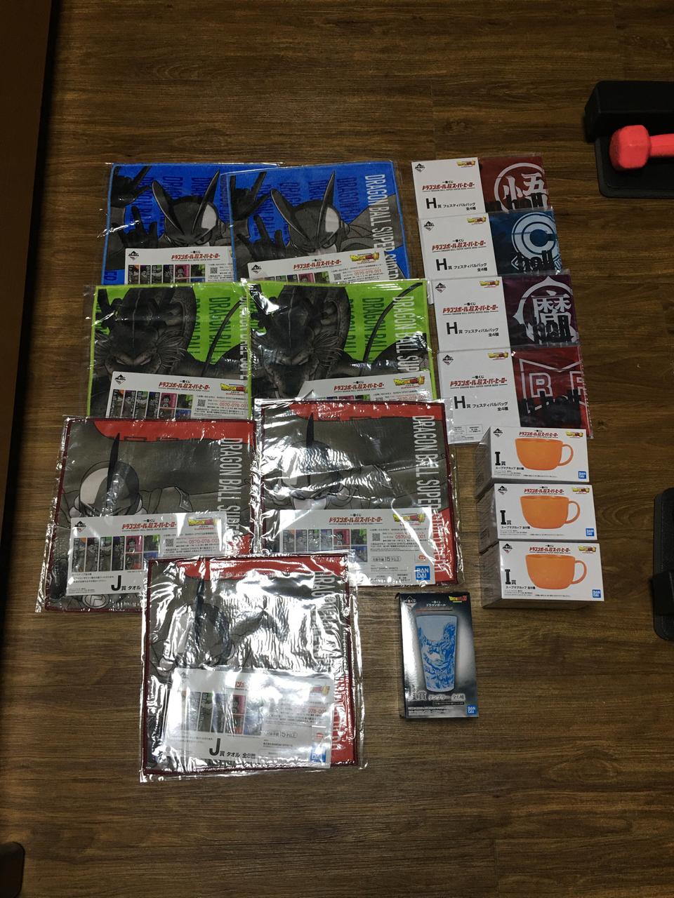 드래곤볼 제일복권 굿즈 15종 일괄 싸게 판매합니다.