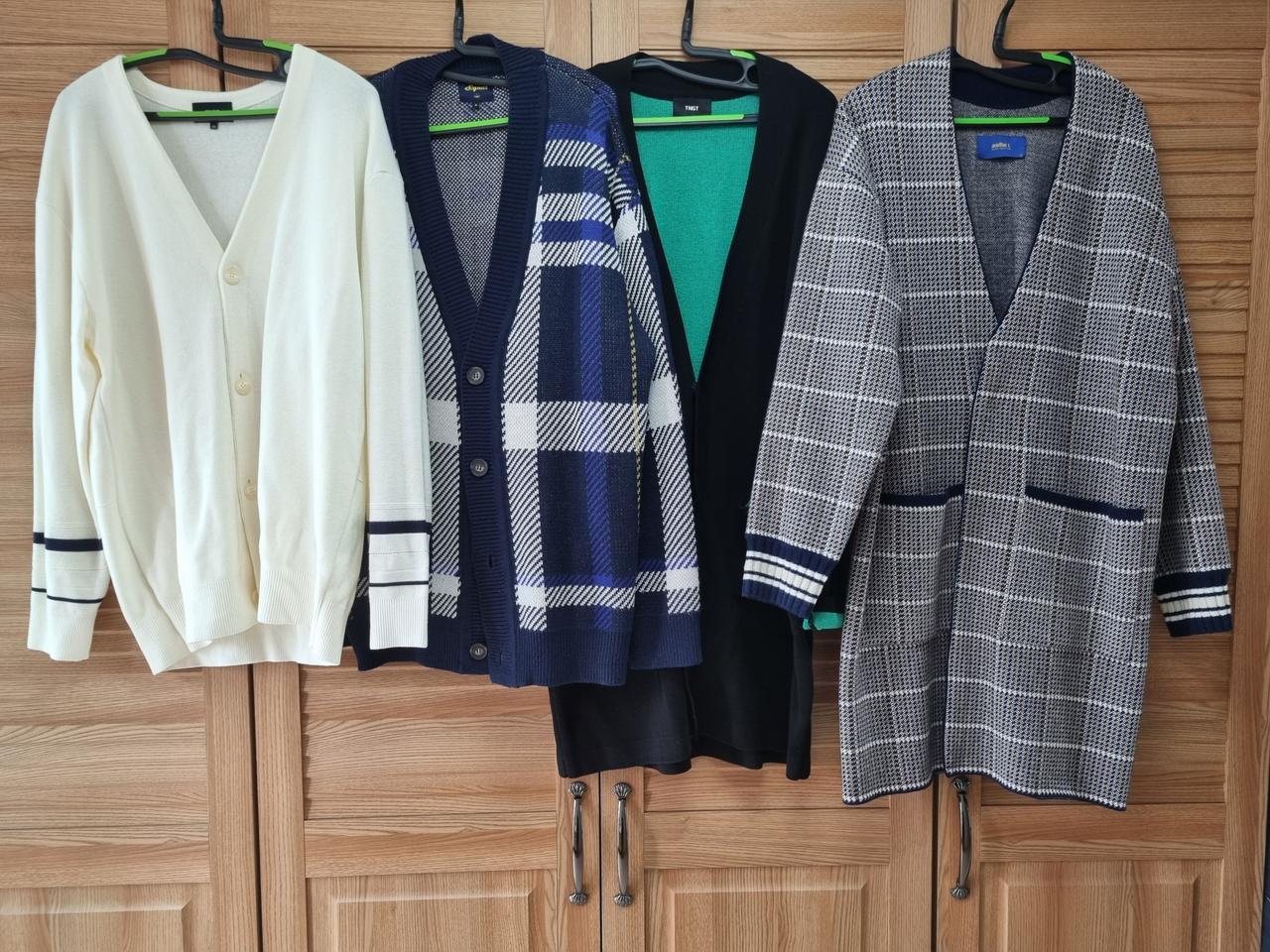 TNGT 가디건 4세트 판매합니다.