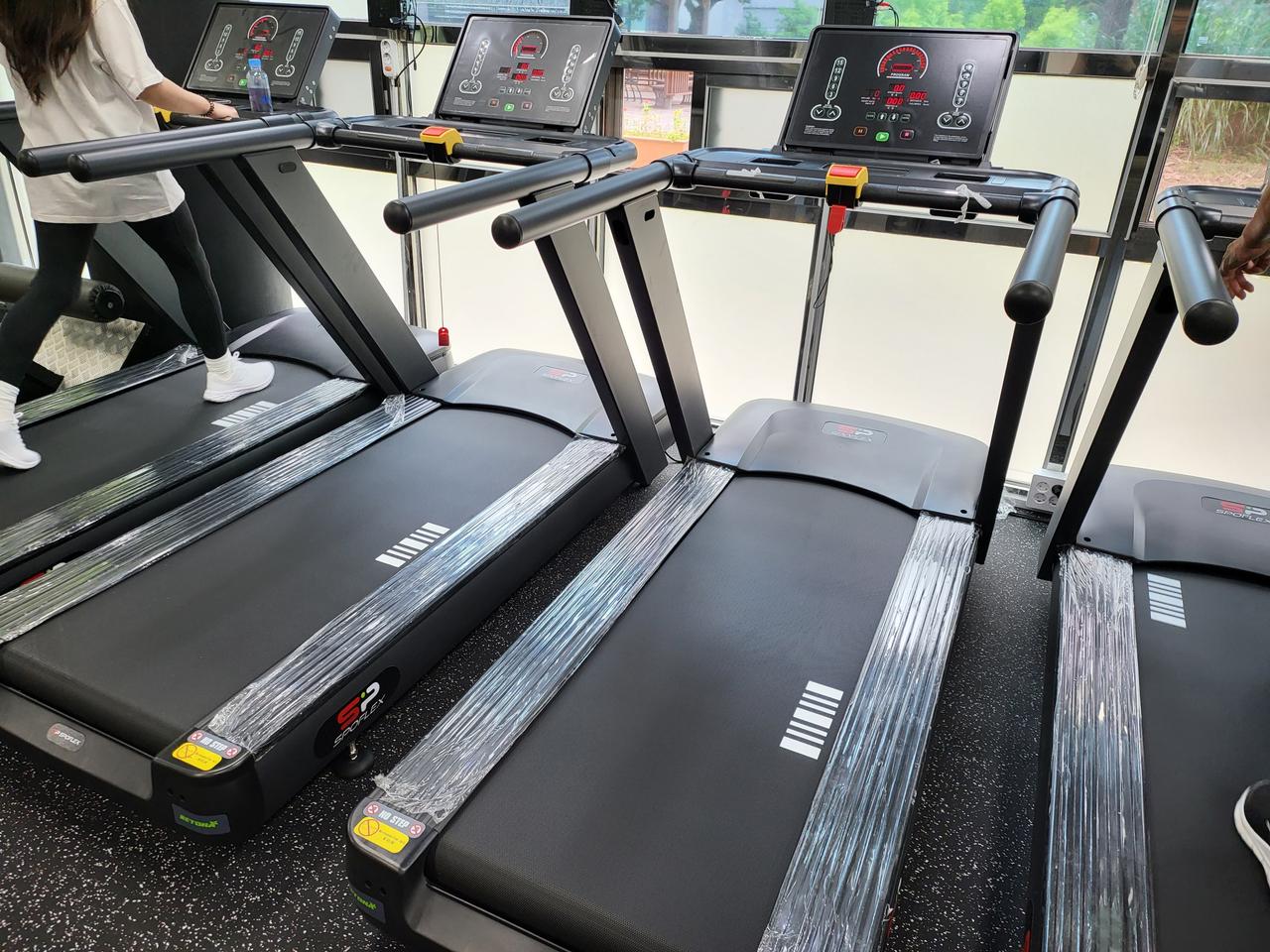 sp8600 인클라인 런닝머신 판매