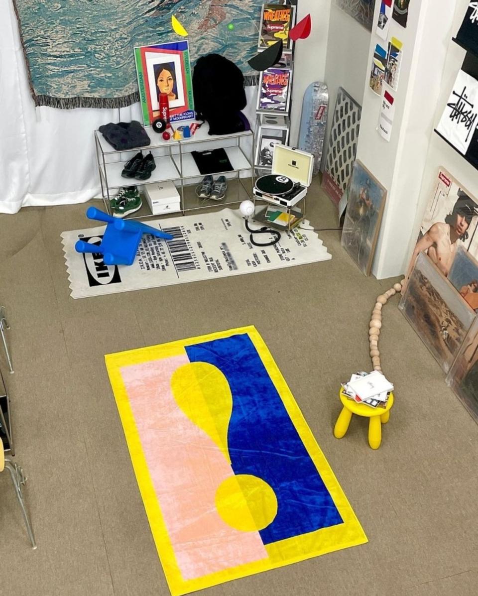 새상품헐값판매 엠에스지엠 MSGM LATERAL OBJECTS 비치타올