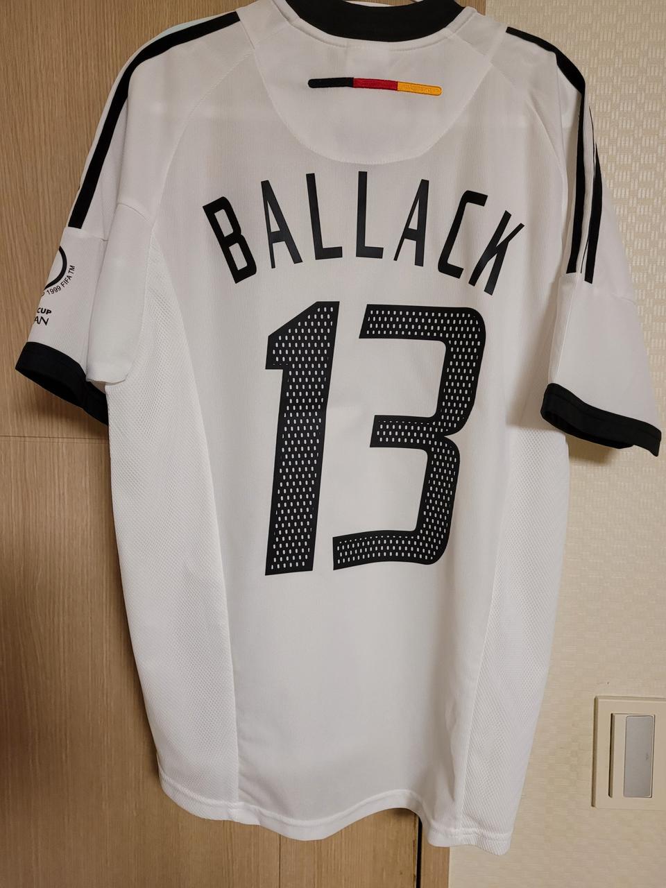 02-04 독일 홈 발락 유니폼