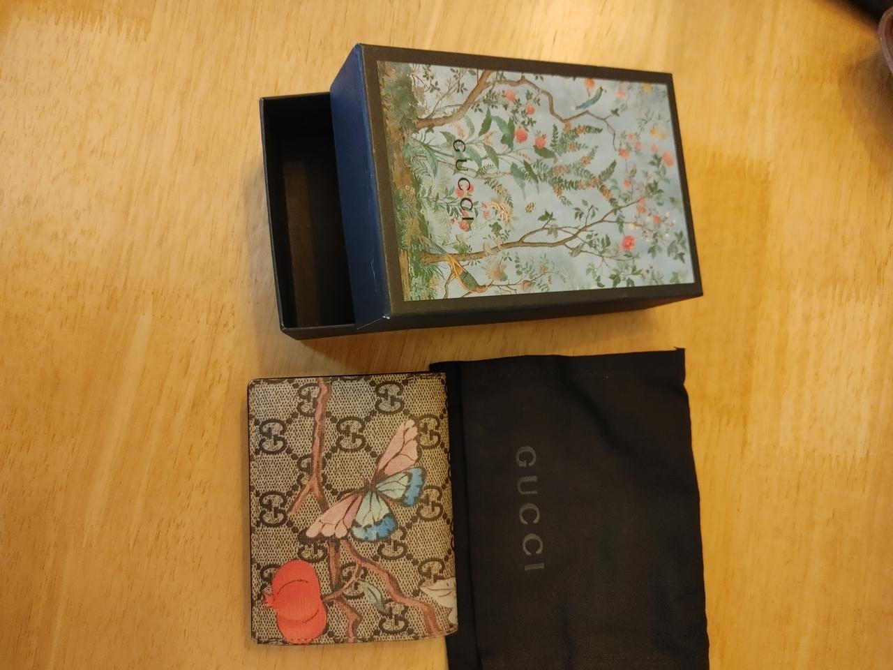 구찌티안카드지갑