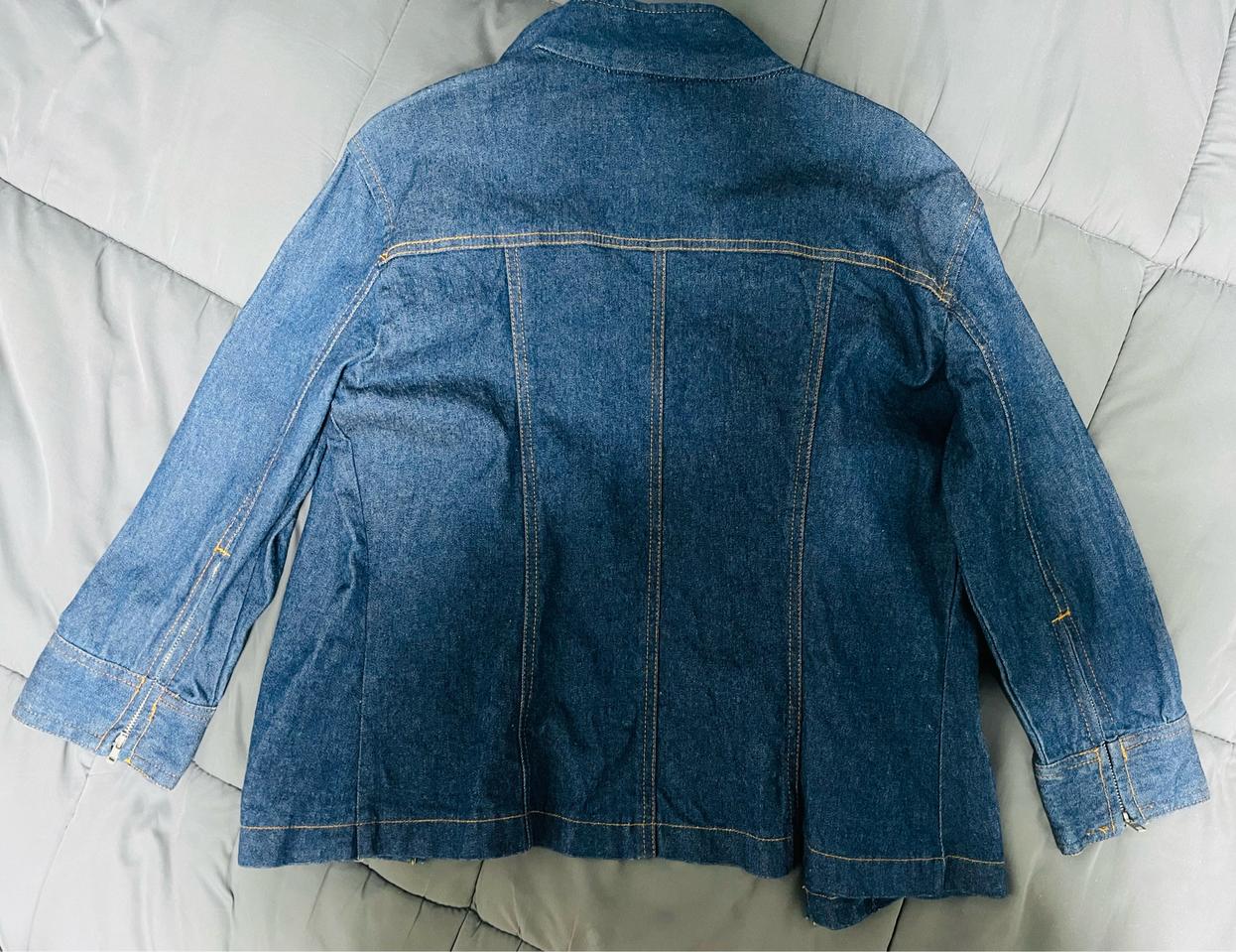 청자켓 이쁜 청자켓입니다.