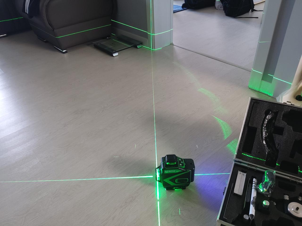 레이져자동수평레벨 독일제휴 현존최고사양 기존10배밝기새상품