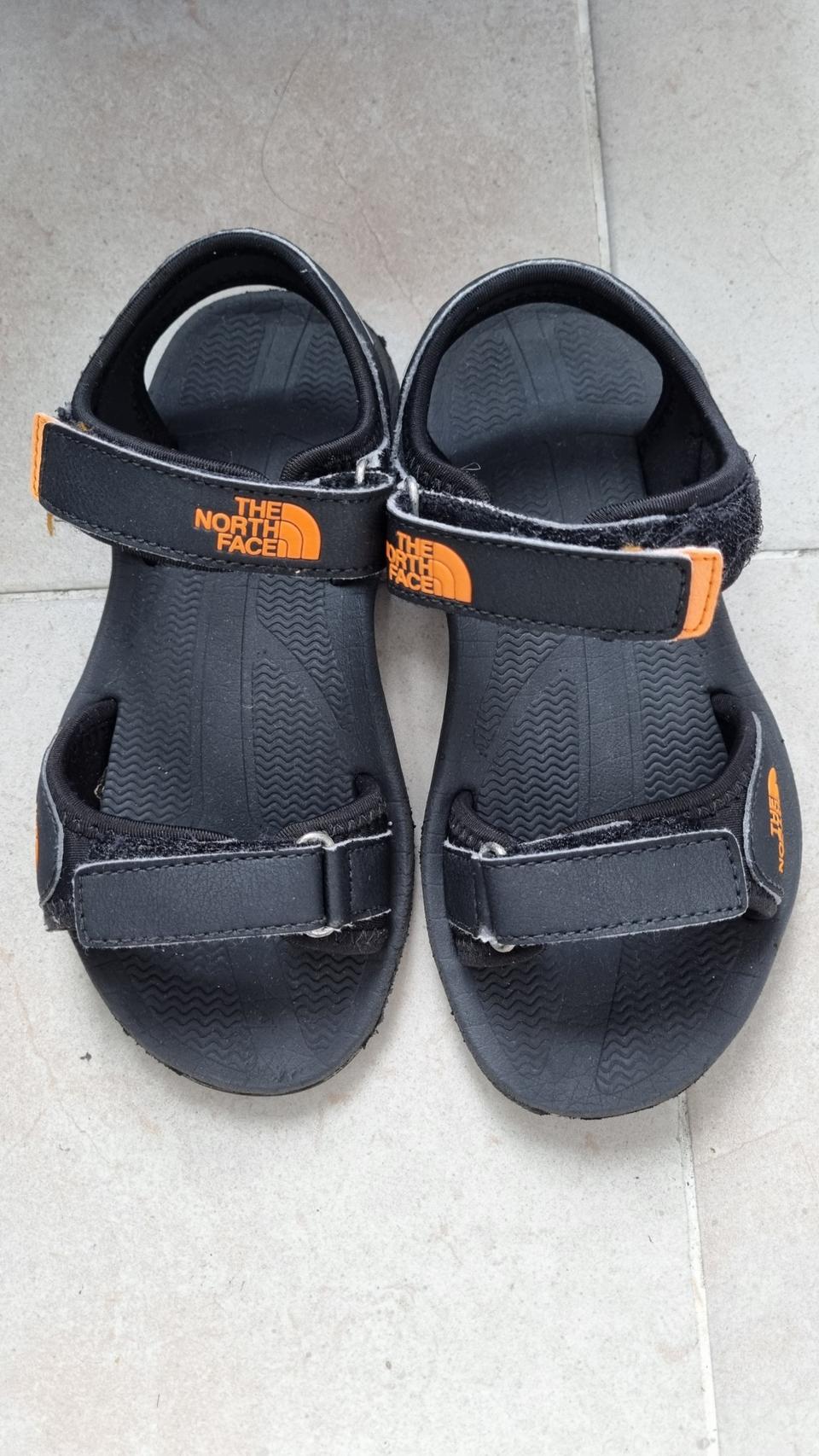 노스페이스 여름 샌달 (210 size)