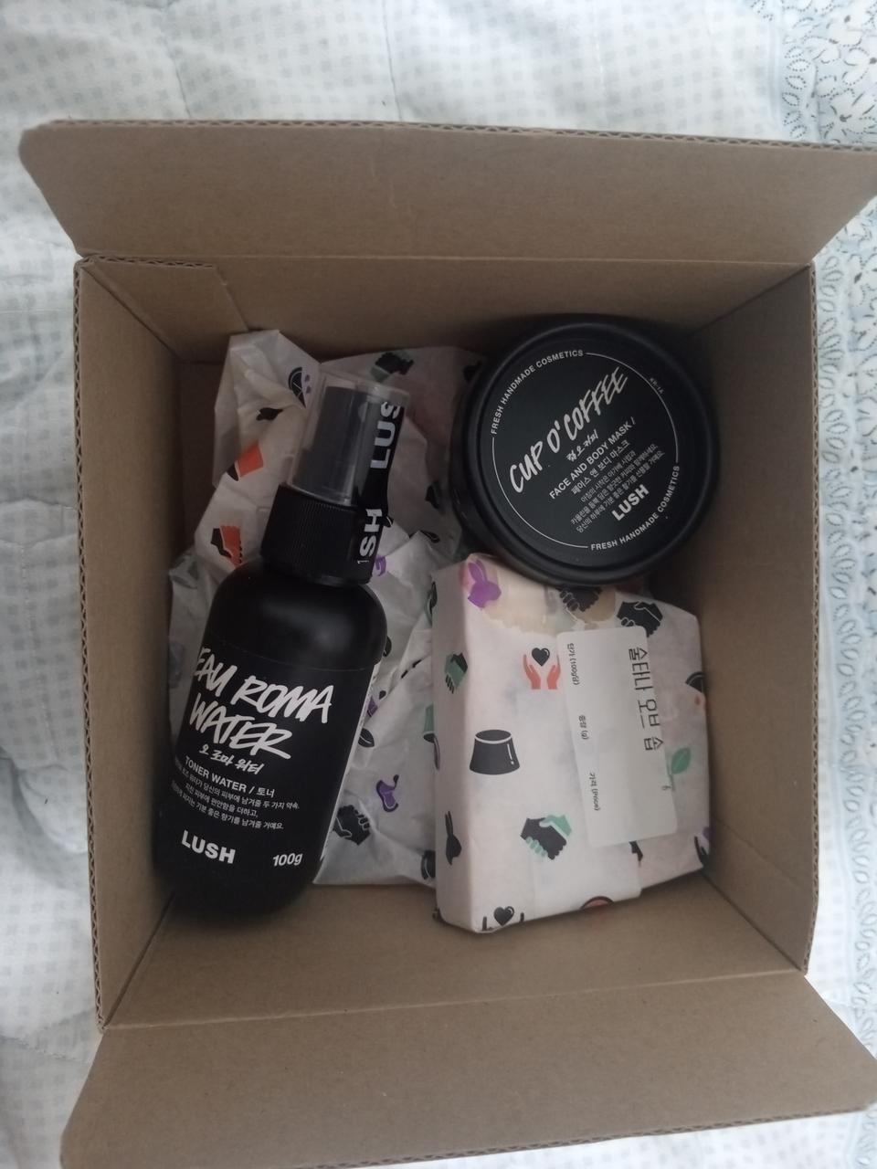 경기도 부천 : 새제품 러쉬 오로마워터, 컵오커피, 술타나오브솝