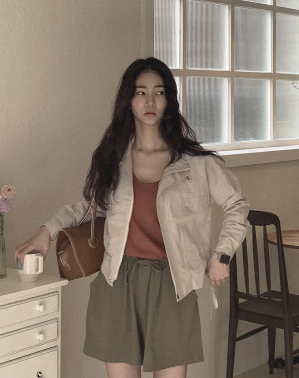 *새상품* 쏭룸 스트링 하이넥 린넨 야상 [베이지]