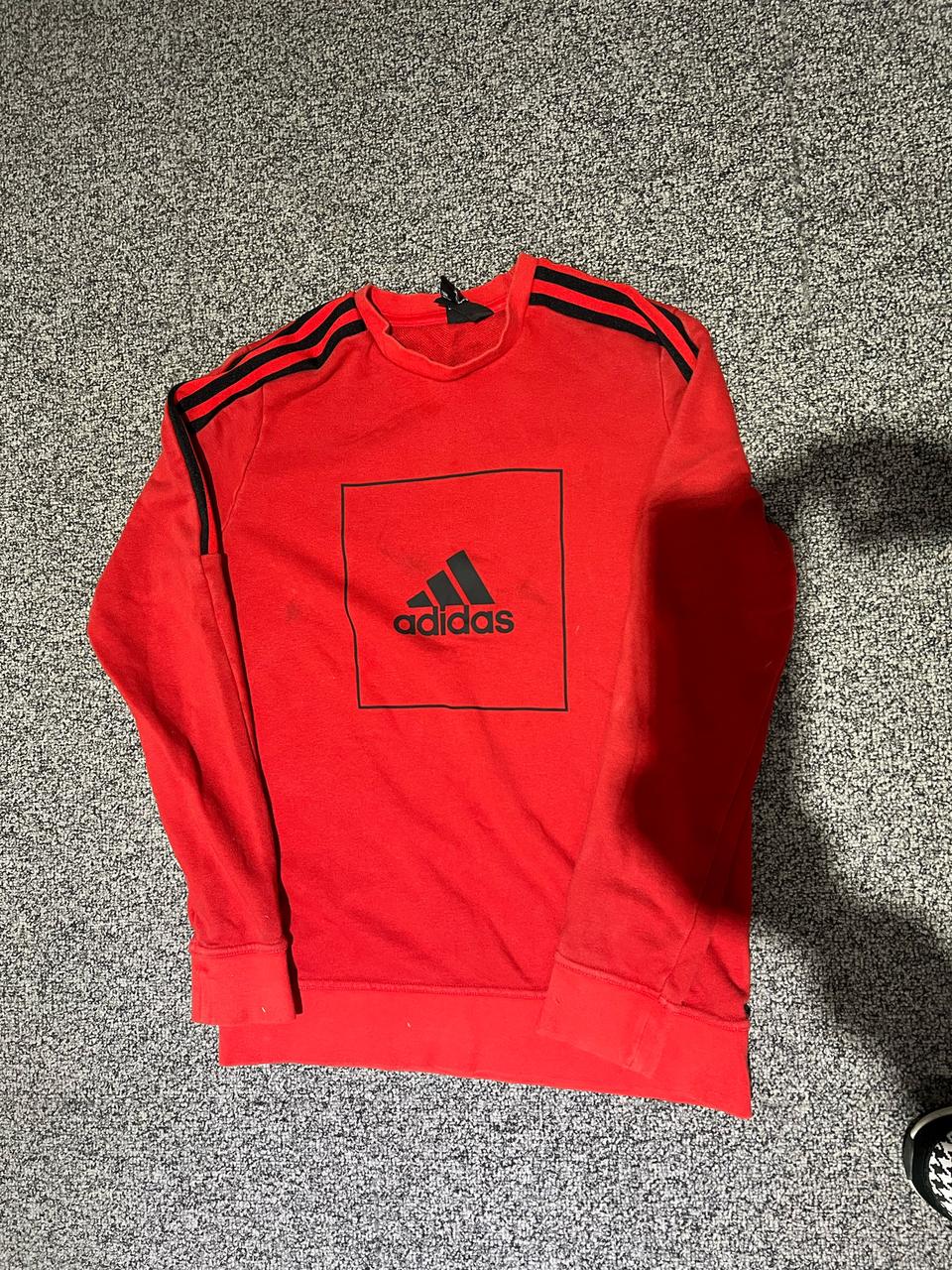 아디다스여성용긴팔기모셔츠