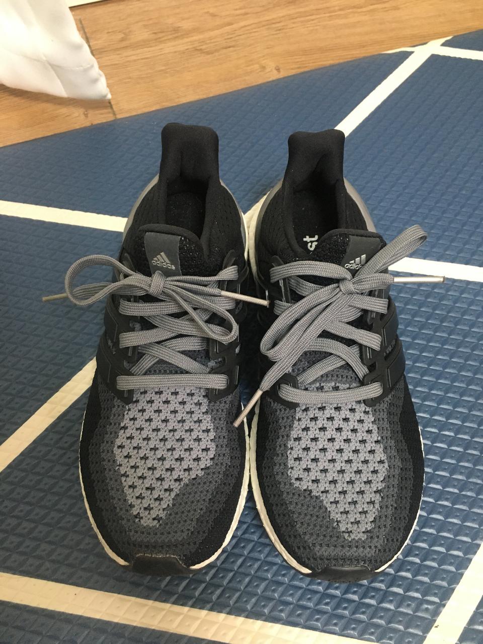 아디다스 울트라 부스트 여성 US 7 사이즈 1번 착용