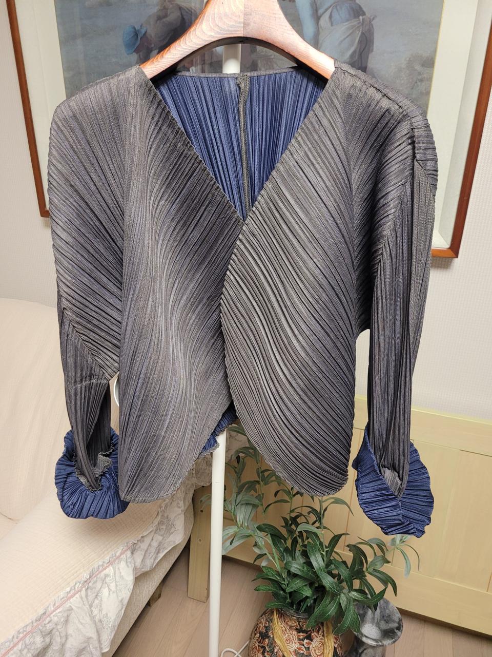 정품 플리츠플리즈 가디건 상의