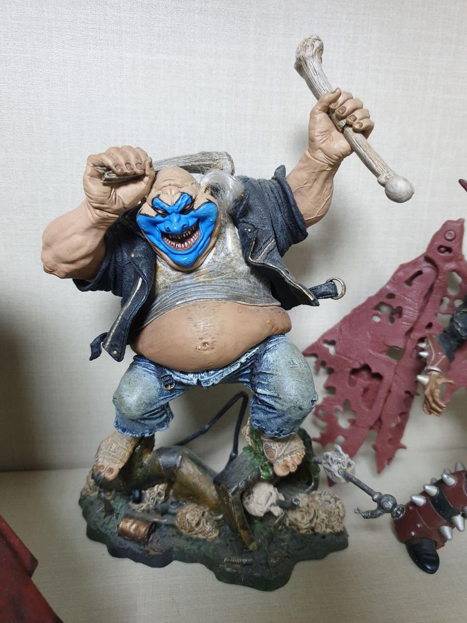 스폰 맥팔레인 크리쳐 피규어 크라운 판매