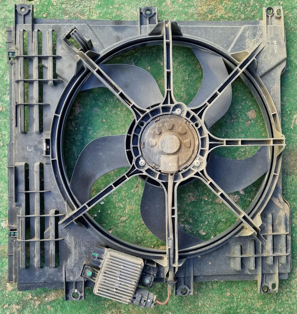 쌍용 렉스턴 냉각팬  21020-36324