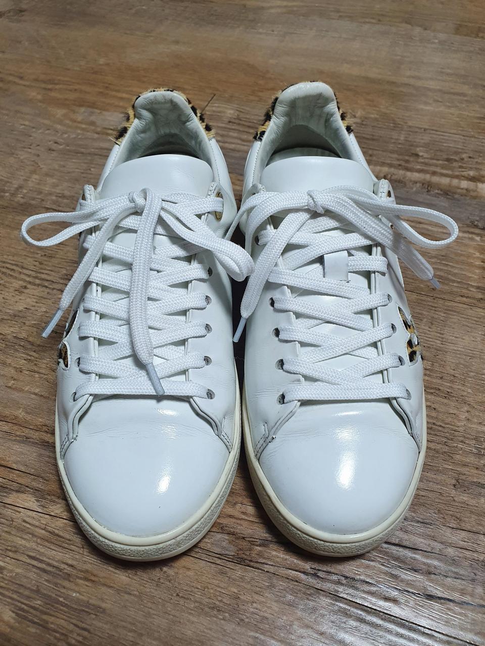 정품)루이비통 프론트로우 여성 스니커즈