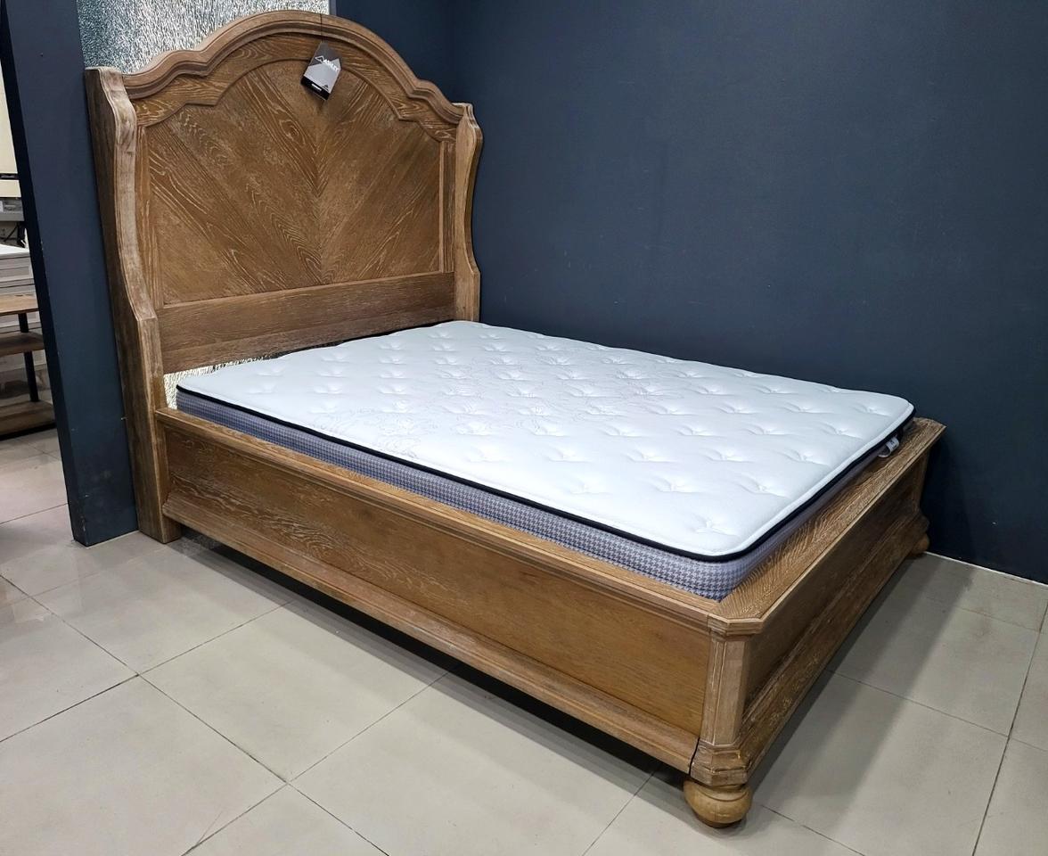 대구중고가구 에쉴리가구 퀸침대 빈티지캐쥬얼 B725 + 씰리 매트리스 엔틱 원목 침대