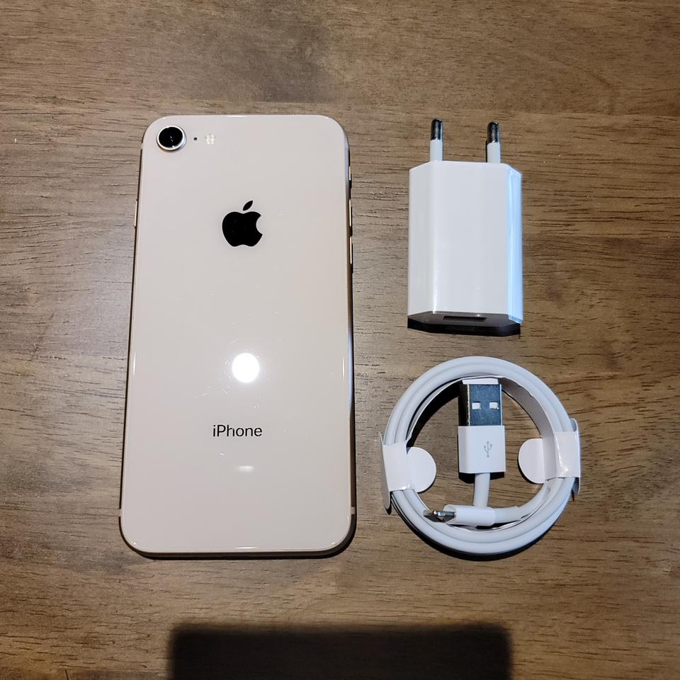 아이폰8 256기가 로즈골드 배터리성능100