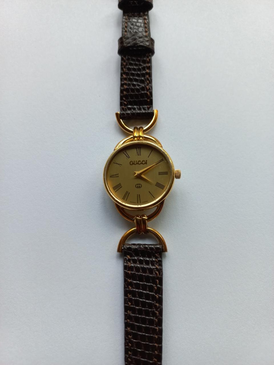 구찌(gucci)여성 시계 팝니다.