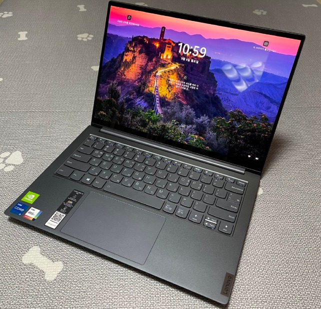 레노버 요가 슬림7 프로 최고사양 외장그레픽 버전 싸게 팔아요