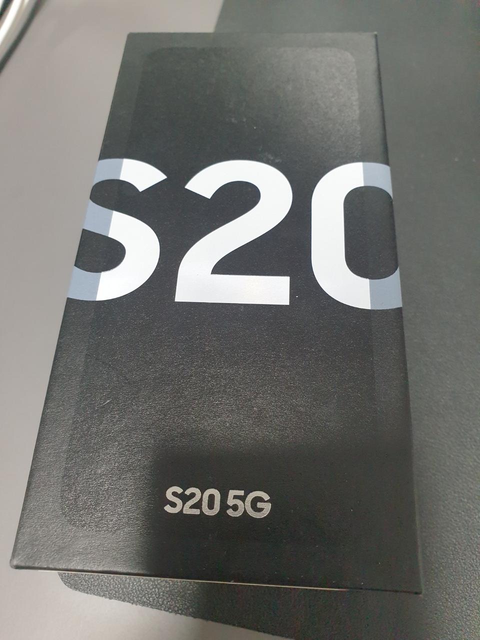 단순개봉 미개통 ) s20 판매합니다
