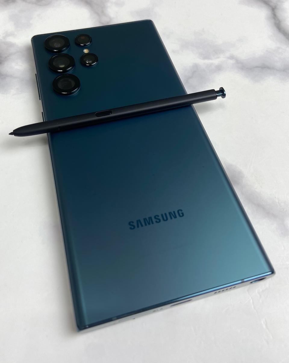 갤럭시S22울트라/256기가/무료사은품