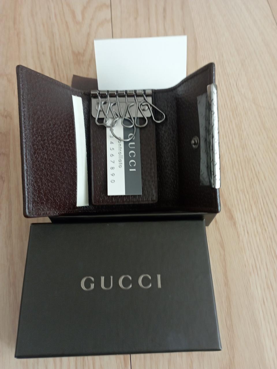 구찌 키홀더 정품 새상품(선물용)