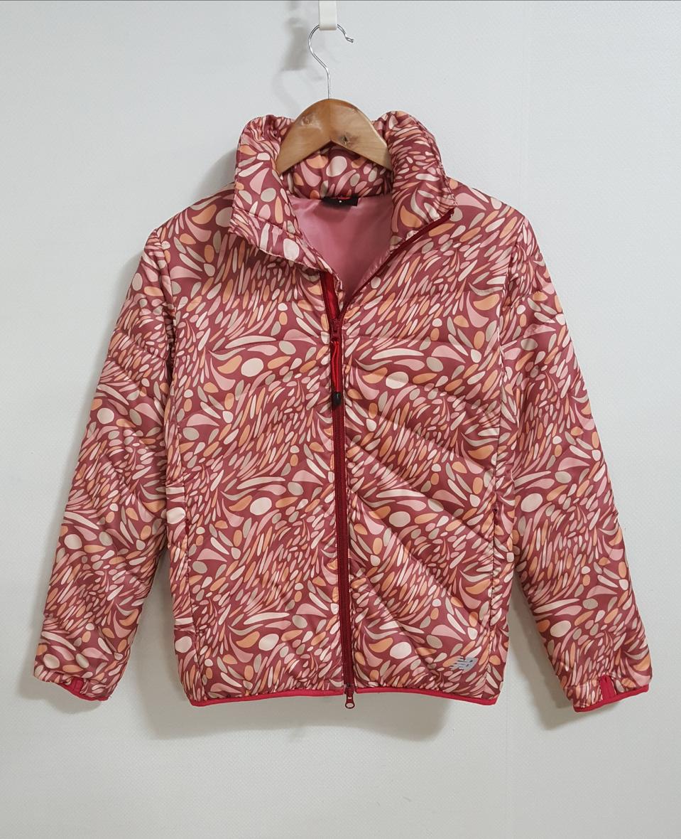 뉴발란스 경량패딩