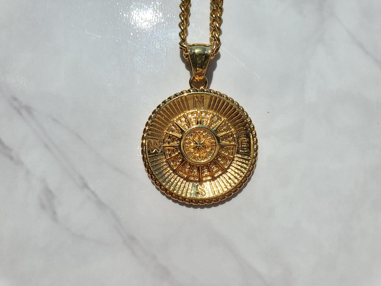 써지컬스틸 골드 도금 나침반 팬던트 목걸이