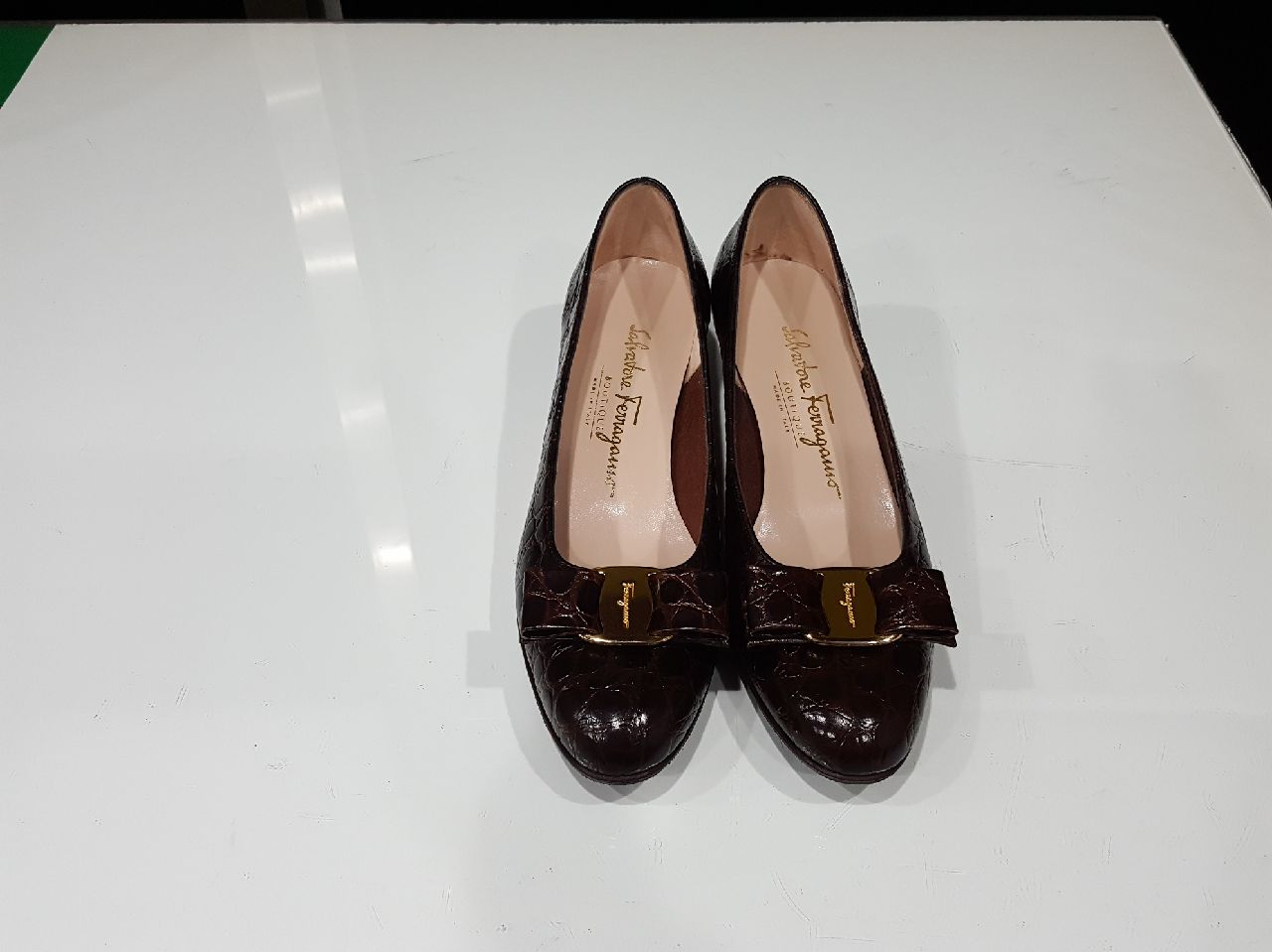 <정품> 페라가모 바라구두(92) 6b(넓은225-칼발230)