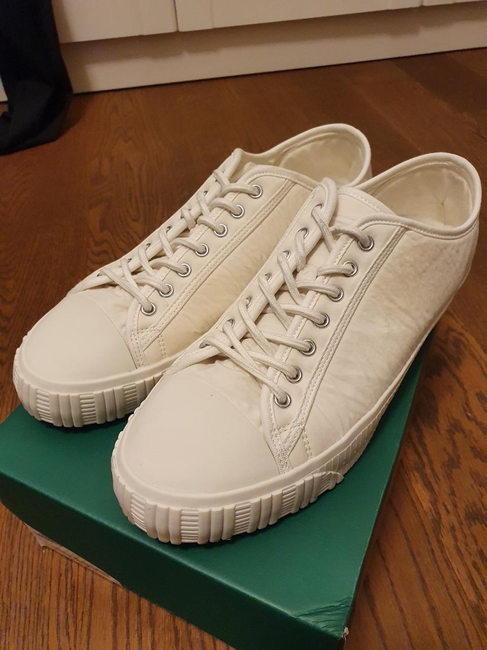 페프스튜디오 라이트니스 스니커즈(280)