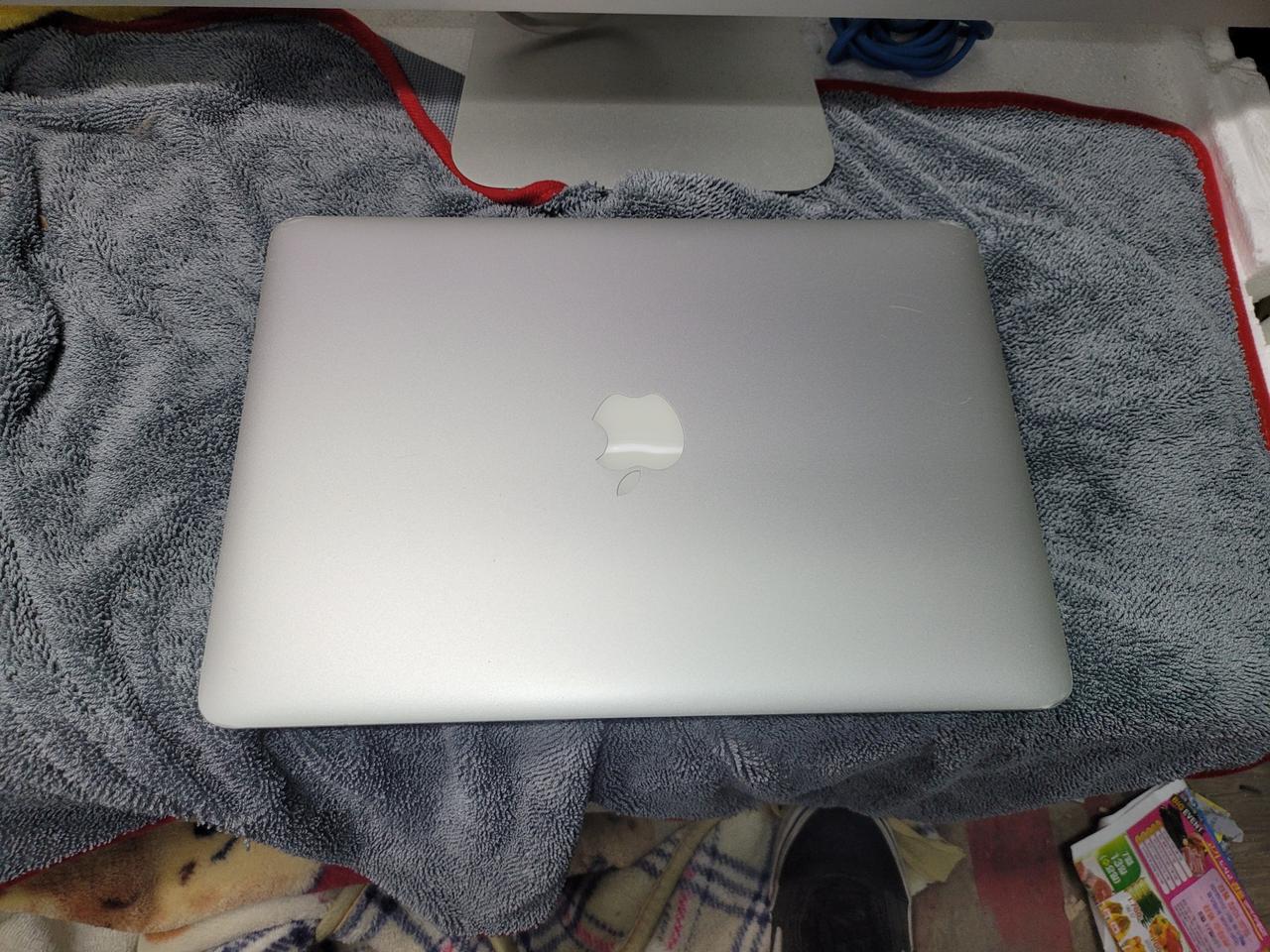 맥북에어 2013년 A1466 EMC2632 판매 13인치